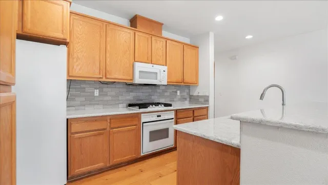 $725,000 | 1153 Fergusen Way, Folsom, CA 95630