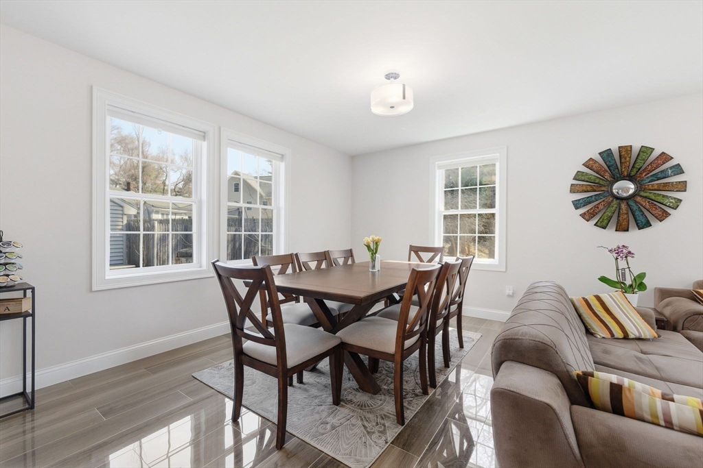 1295 Main Street Reading, MA 01867 - Photo 12 of 41