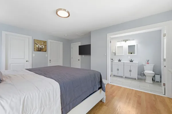 $1,099,000 | 1295 Main Street, Reading, MA 01867