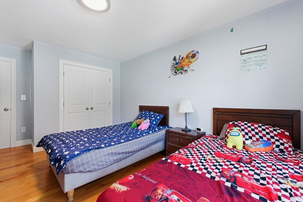 1295 Main Street Reading, MA 01867 - Photo 27 of 41