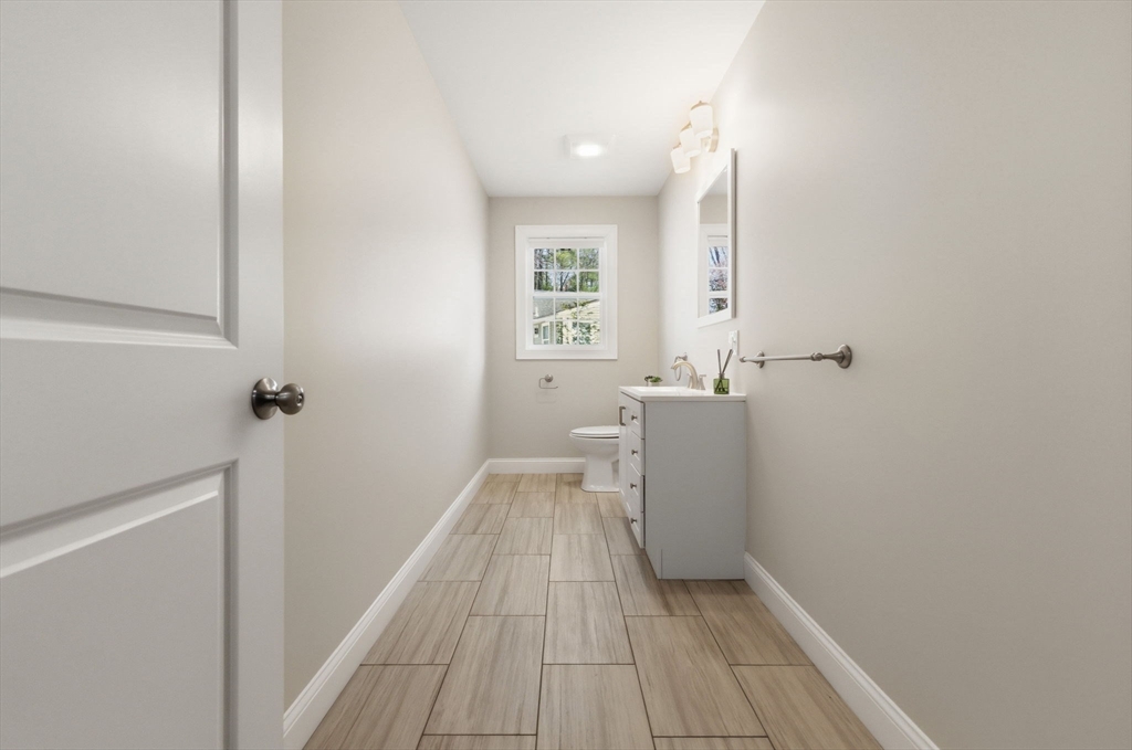 1295 Main Street Reading, MA 01867 - Photo 35 of 41