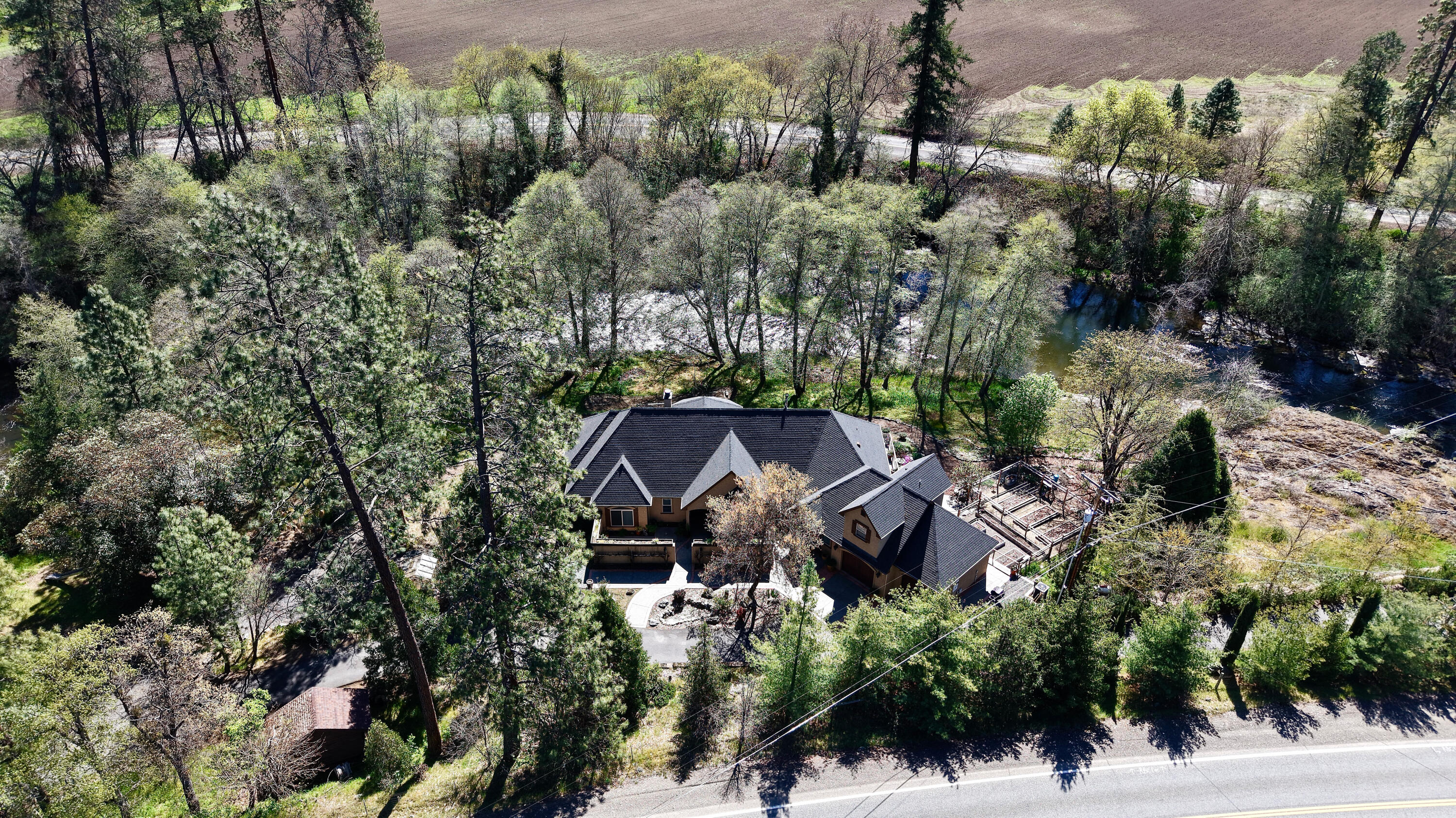 Gorgeous Applegate Riverfront