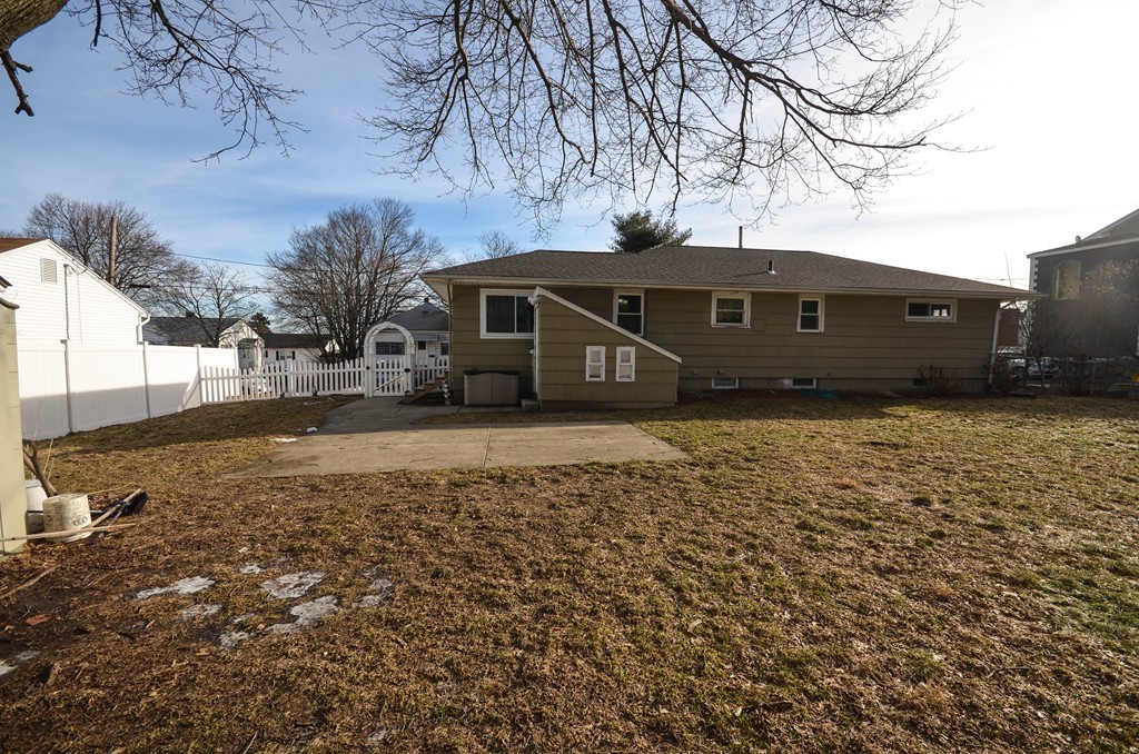 14 Turin Road Worcester, MA 01604 - Photo 19 of 20 Gallery Image 19
