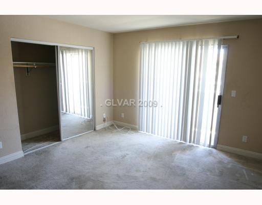 1820 North Decatur Boulevard, Unit 201 Las Vegas, NV 89108 - Photo 4 of 8 Master Bedroom.