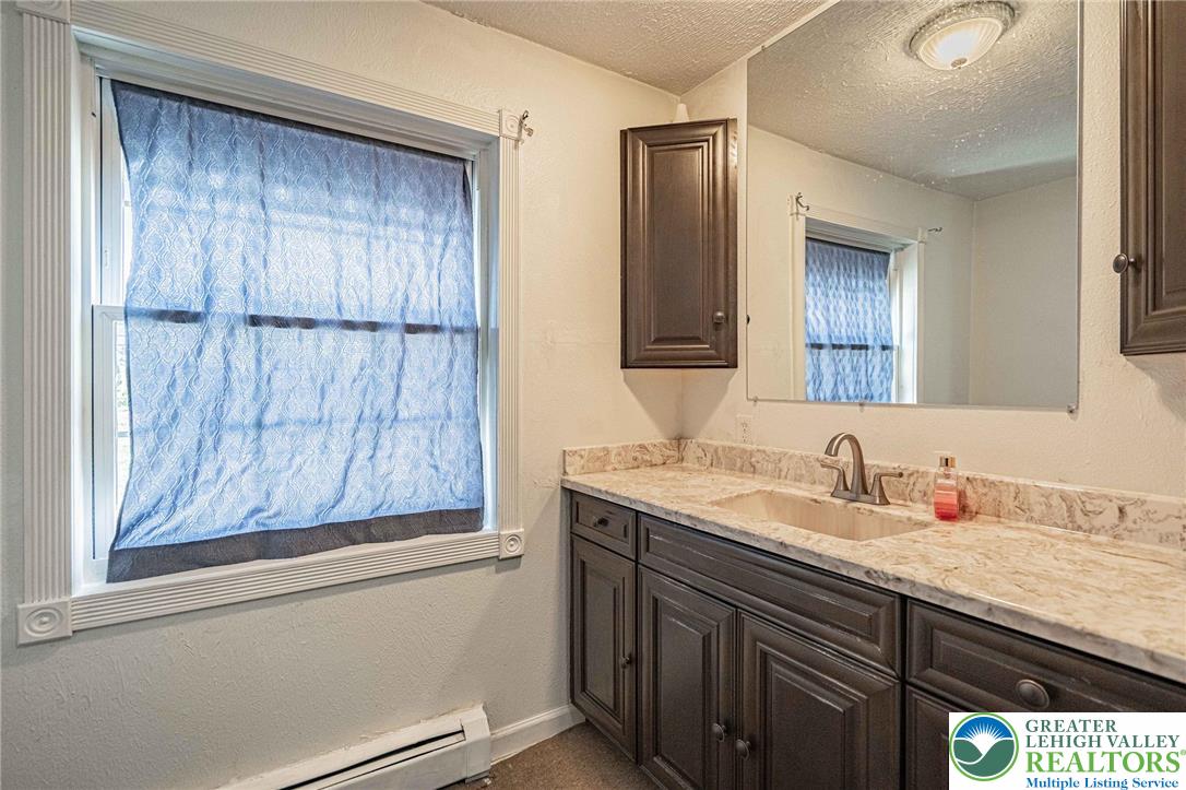 3609 Windy Road Orefield, PA 18069 - Photo 30 of 97 FIRST FLOOR BATHROOM
