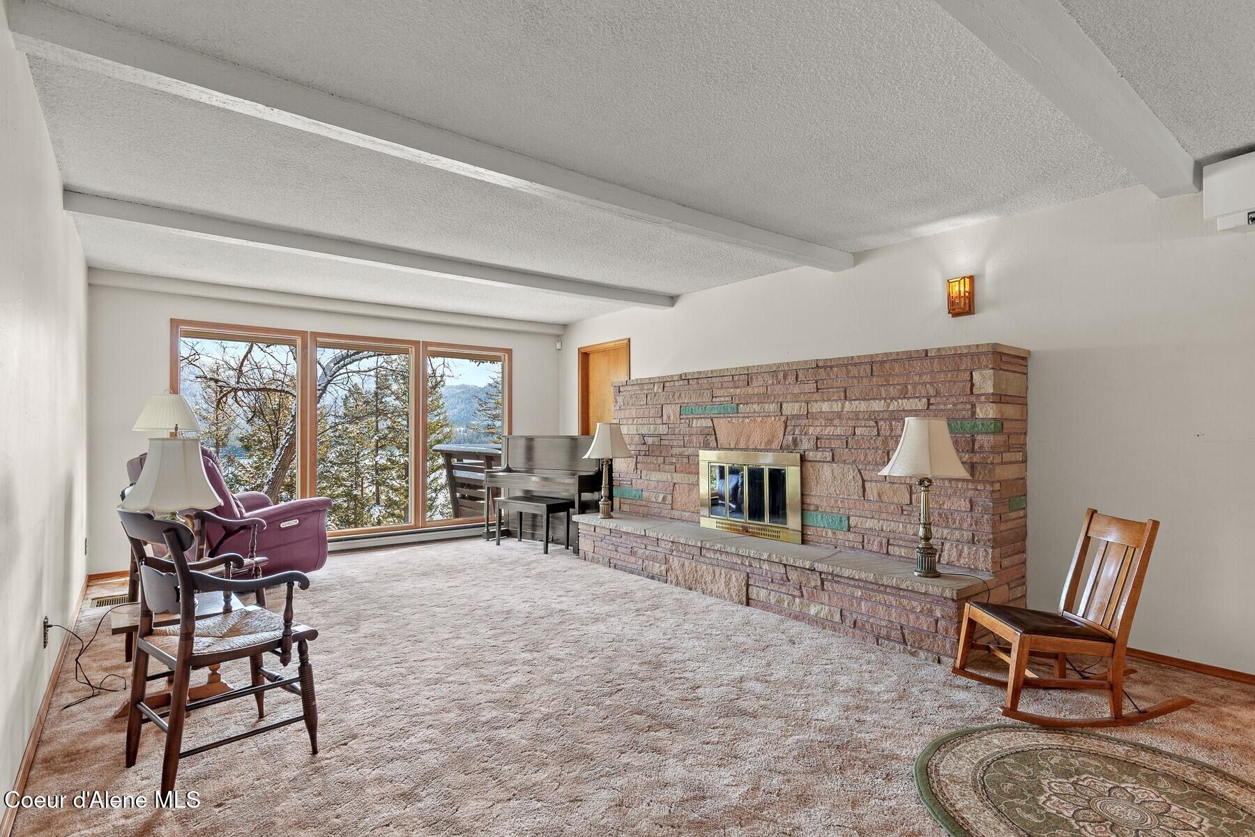 5977 East McMahon Road Hayden, ID 83835 - Photo 19 of 39 Living Room w Lake Views