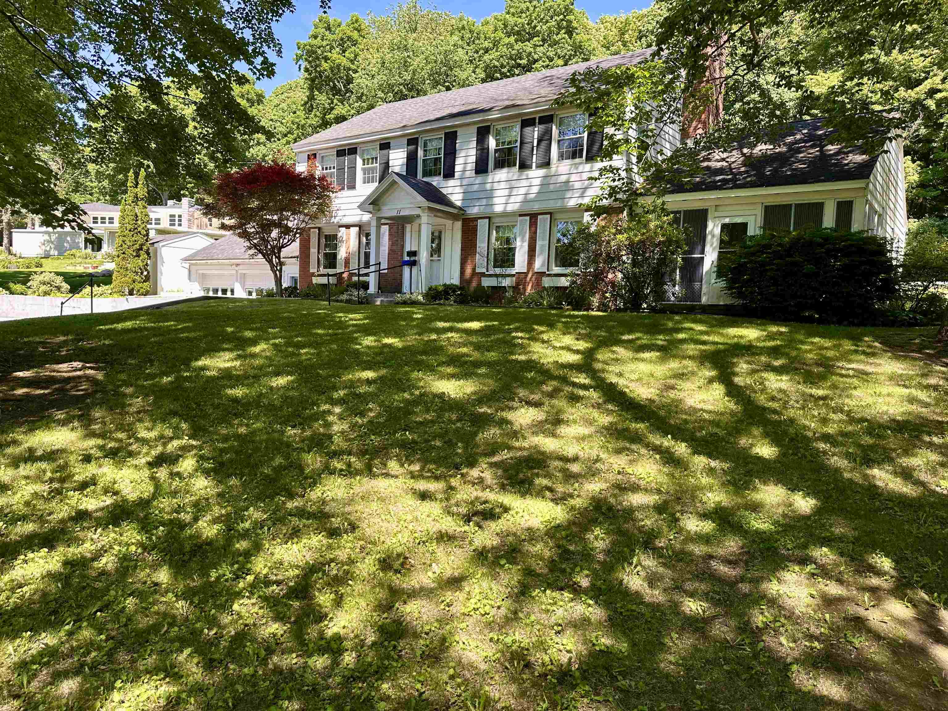11 Prospect Street St. Albans, VT 05478 - Photo 4 of 16