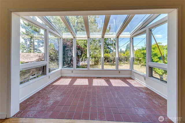 $525,000 | 1415 East 2nd Street, Port Angeles, WA 98362