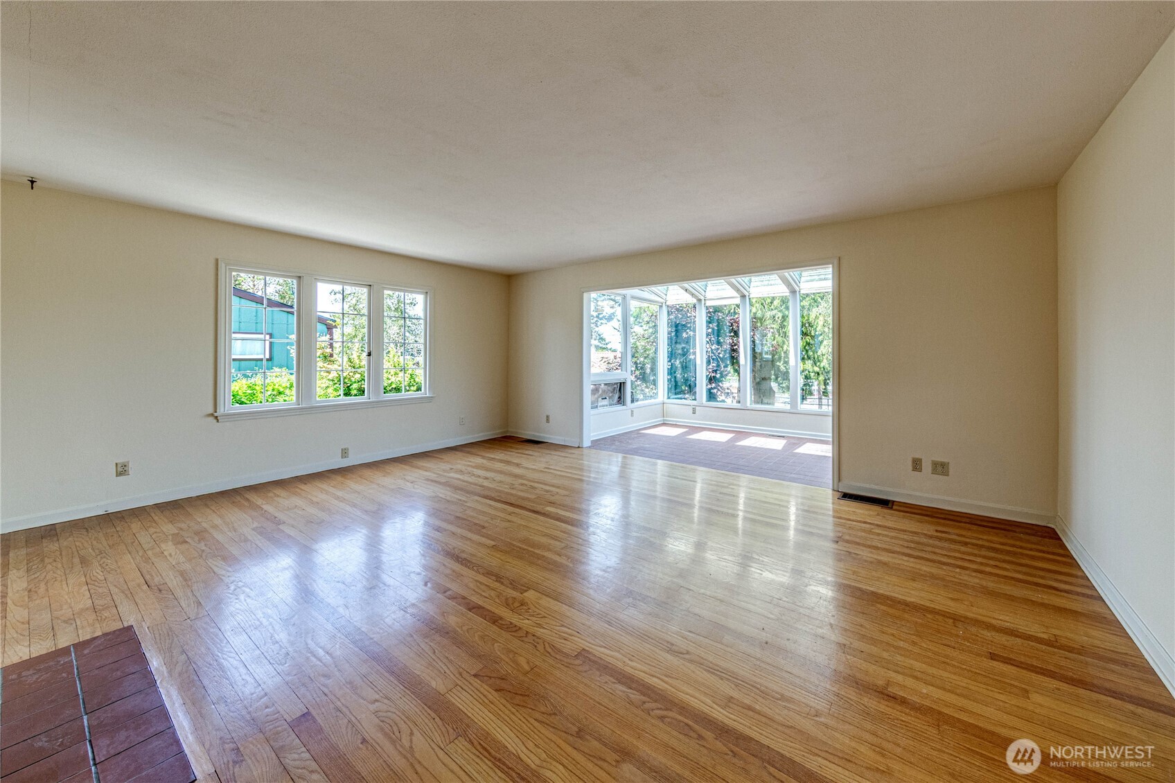 1415 East 2nd Street Port Angeles, WA 98362 - Photo 14 of 40