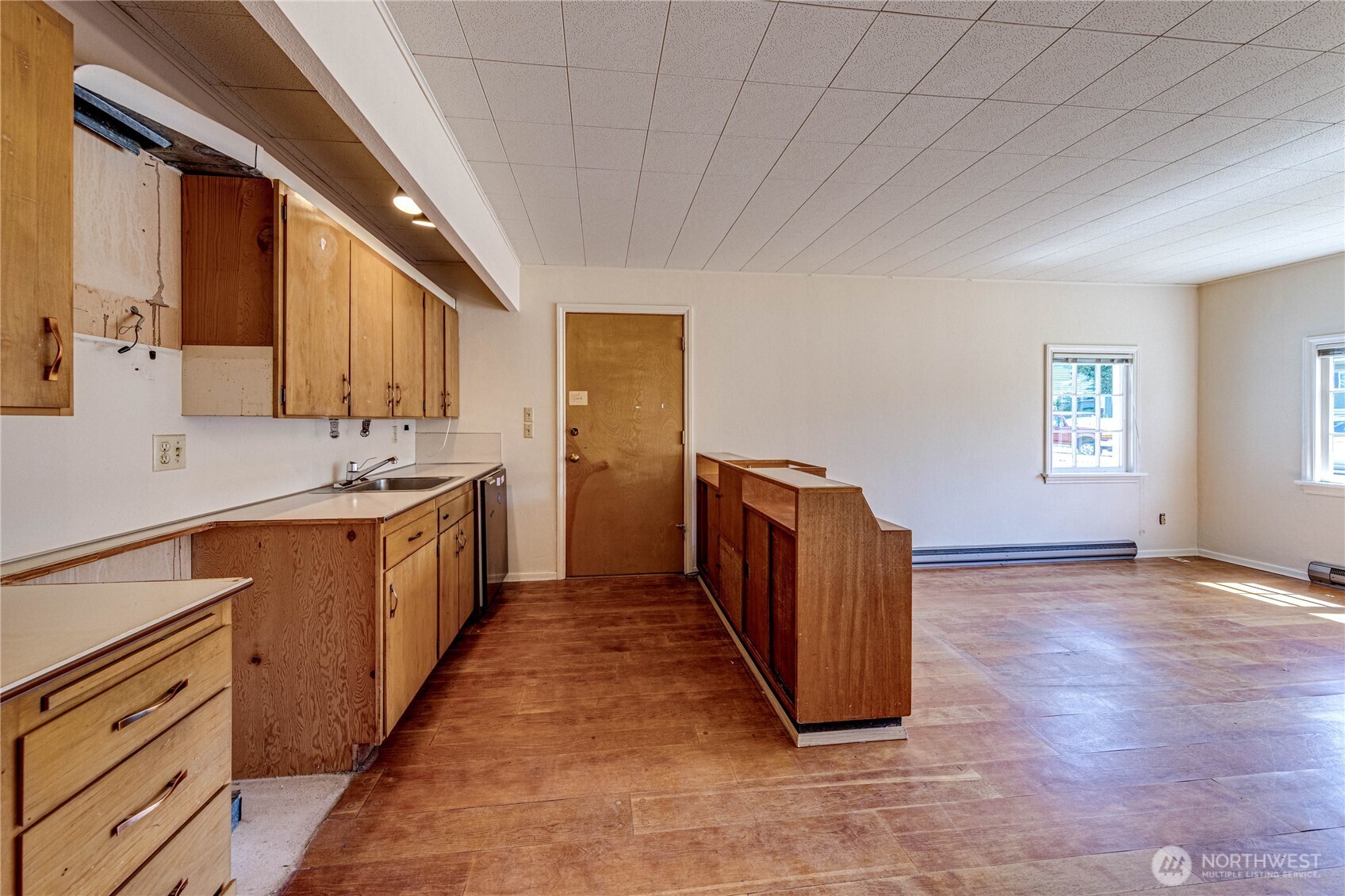 1415 East 2nd Street Port Angeles, WA 98362 - Photo 16 of 40