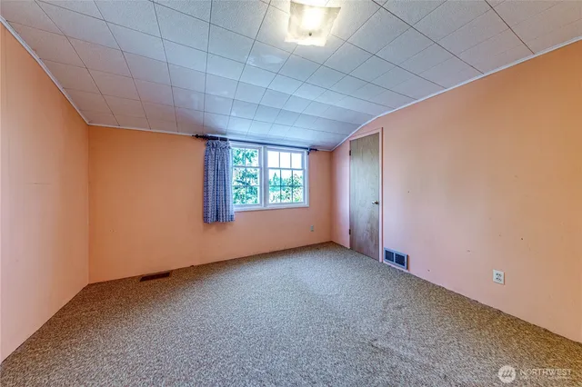 $525,000 | 1415 East 2nd Street, Port Angeles, WA 98362