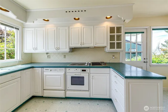 $525,000 | 1415 East 2nd Street, Port Angeles, WA 98362