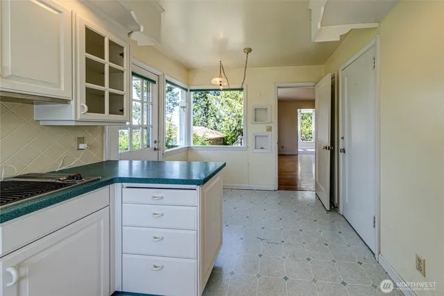 $525,000 | 1415 East 2nd Street, Port Angeles, WA 98362