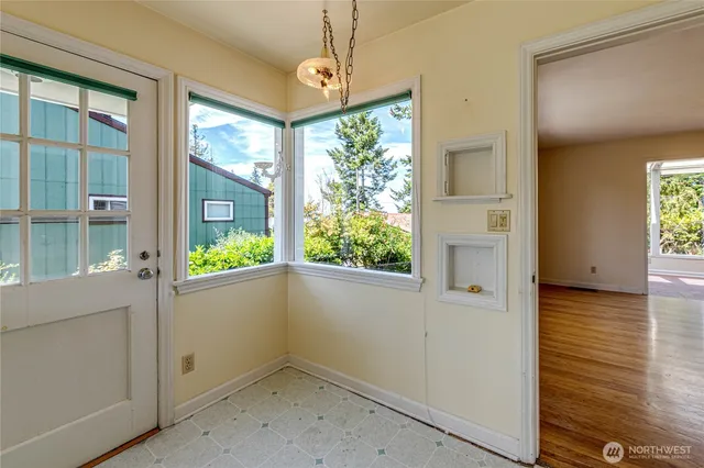 $525,000 | 1415 East 2nd Street, Port Angeles, WA 98362