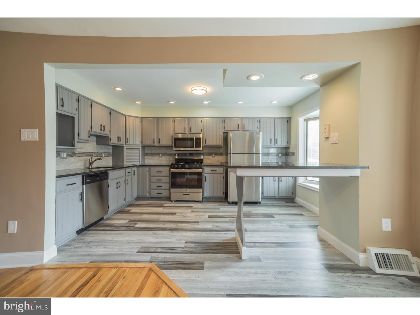 3216 Belgreen Road Philadelphia, PA 19154 - Photo 14 of 24