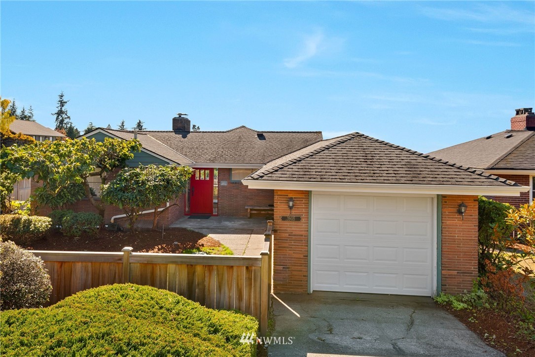 3905 Southwest 109th Street Seattle, WA 98146 - Photo 2 of 27 Gallery Image 2