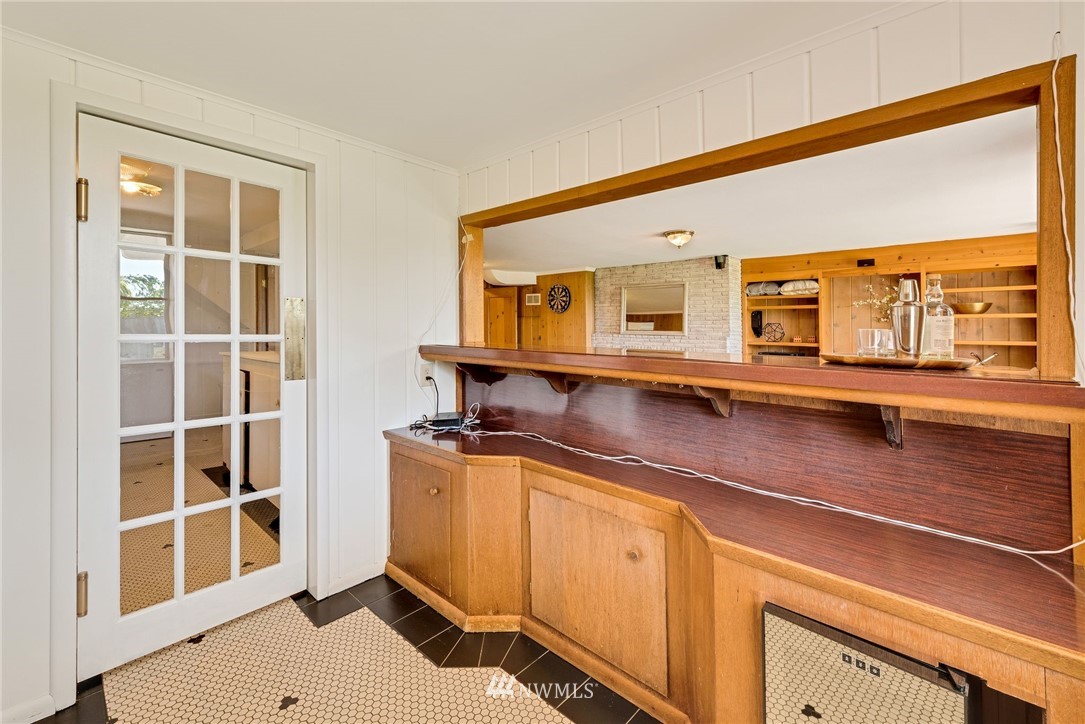 3905 Southwest 109th Street Seattle, WA 98146 - Photo 21 of 27 Gallery Image 21
