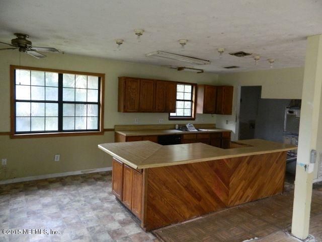 16033 Shellcracker Road Jacksonville, FL 32226 - Photo 13 of 38 Kitchen