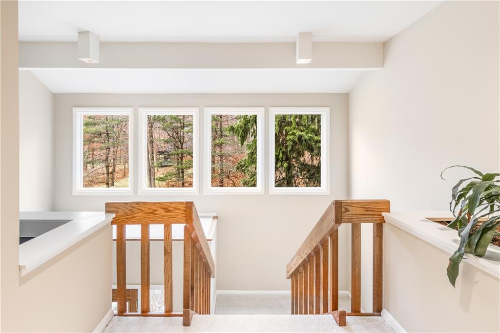 290 Valley Road Wexford, PA 15090 - Photo 11 of 25 Gallery Image 11