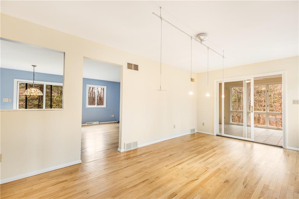 290 Valley Road Wexford, PA 15090 - Photo 9 of 25 Gallery Image 9
