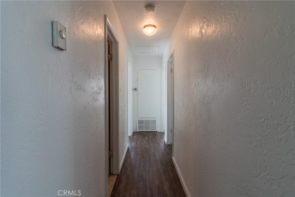 9047 10th Avenue Hesperia, CA 92345 - Photo 12 of 19