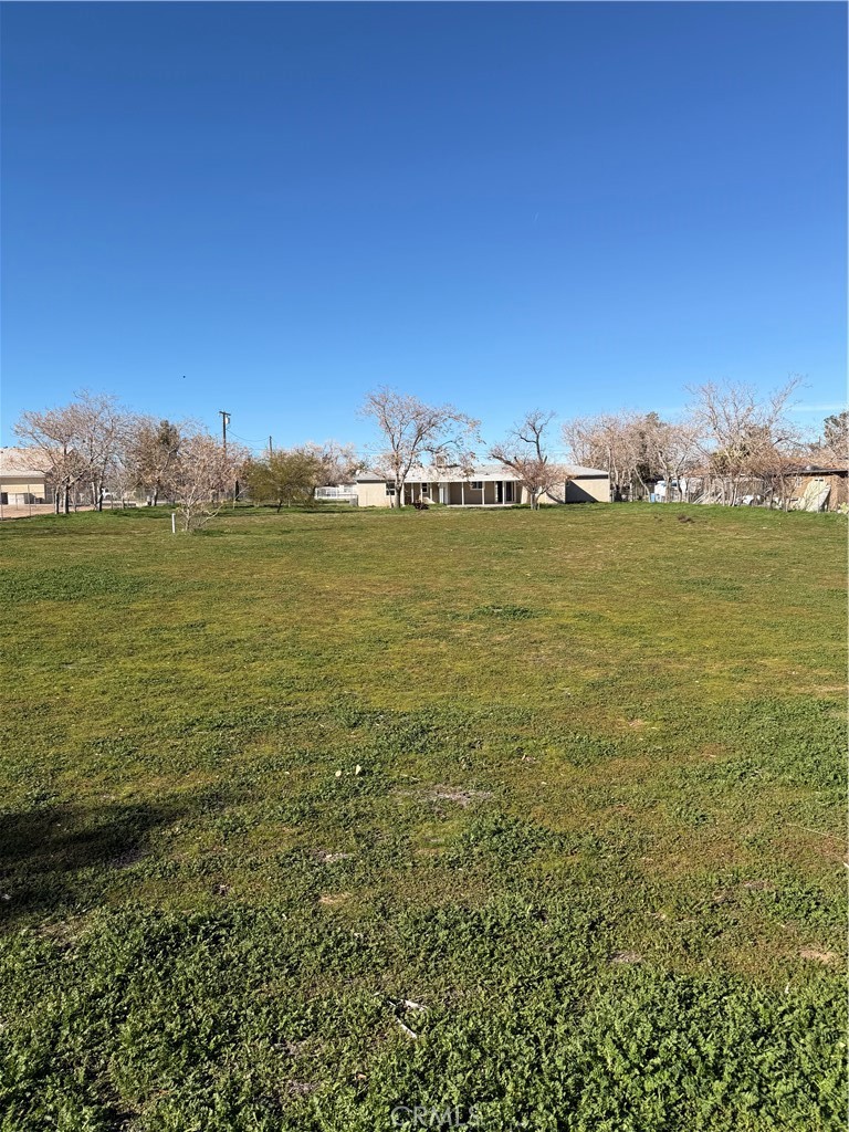 9047 10th Avenue Hesperia, CA 92345 - Photo 17 of 19