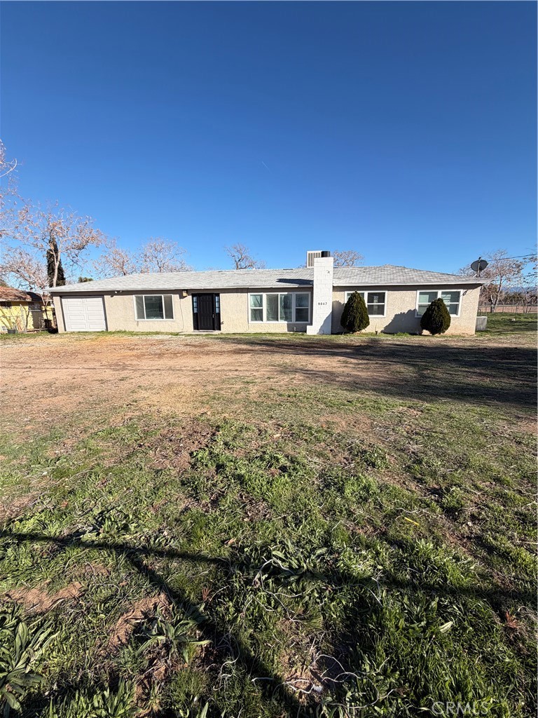 9047 10th Avenue Hesperia, CA 92345 - Photo 2 of 19