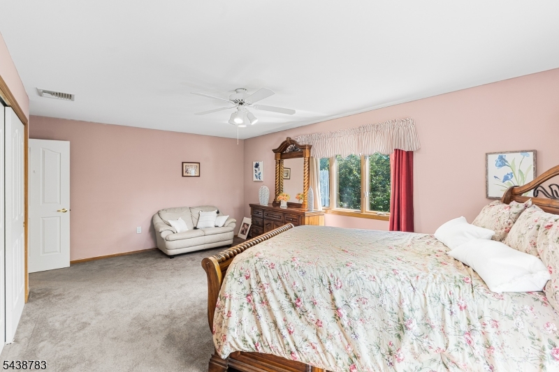 60 Park Road Parsippany, NJ 07054 - Photo 37 of 48