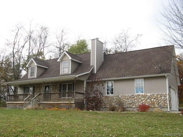 3929 Lippincott Road Lapeer, MI 48446 - Photo 1 of 10 1 Front