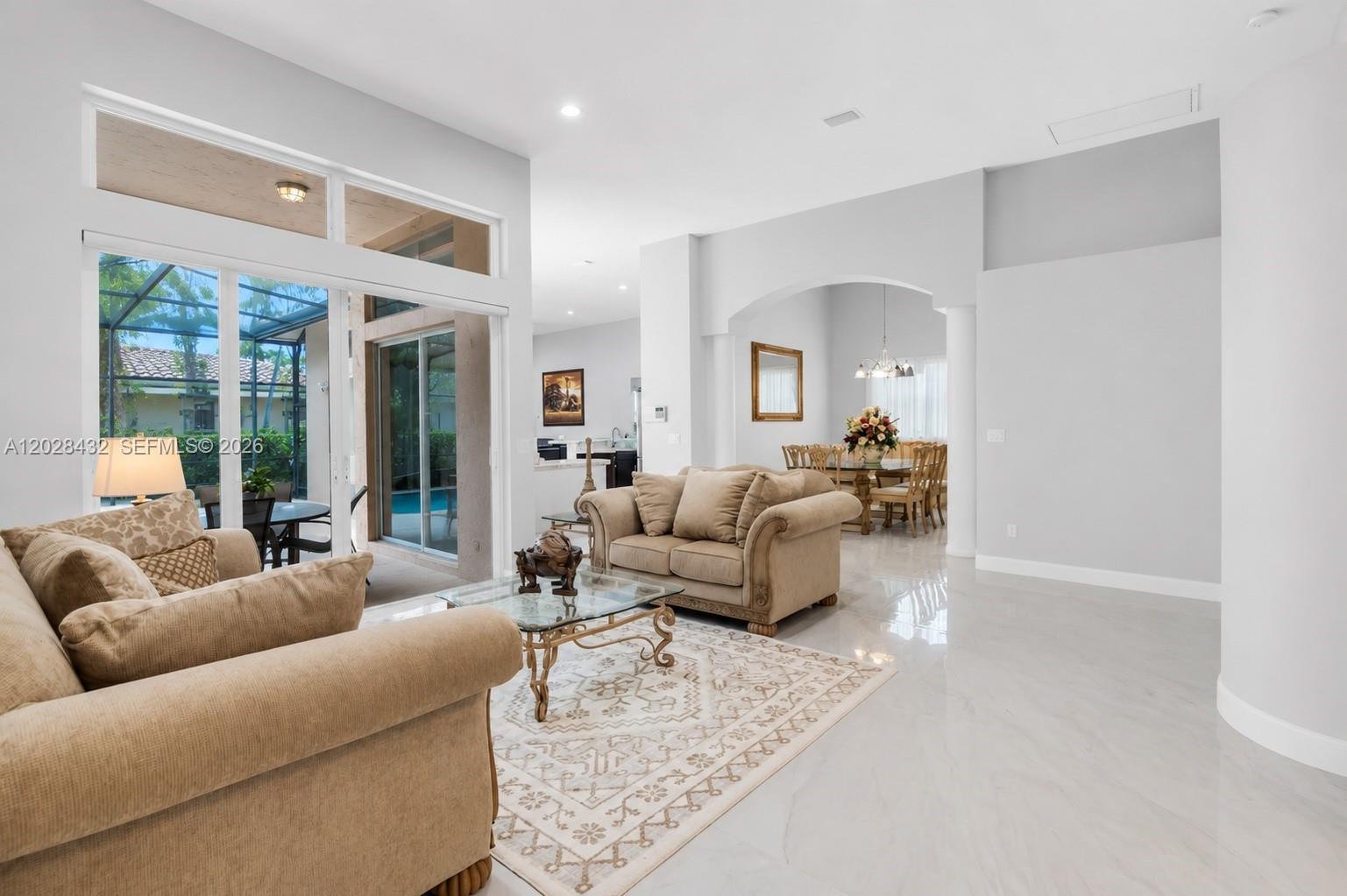 3852 Oak Ridge Circle Weston, FL 33331 - Photo 8 of 57