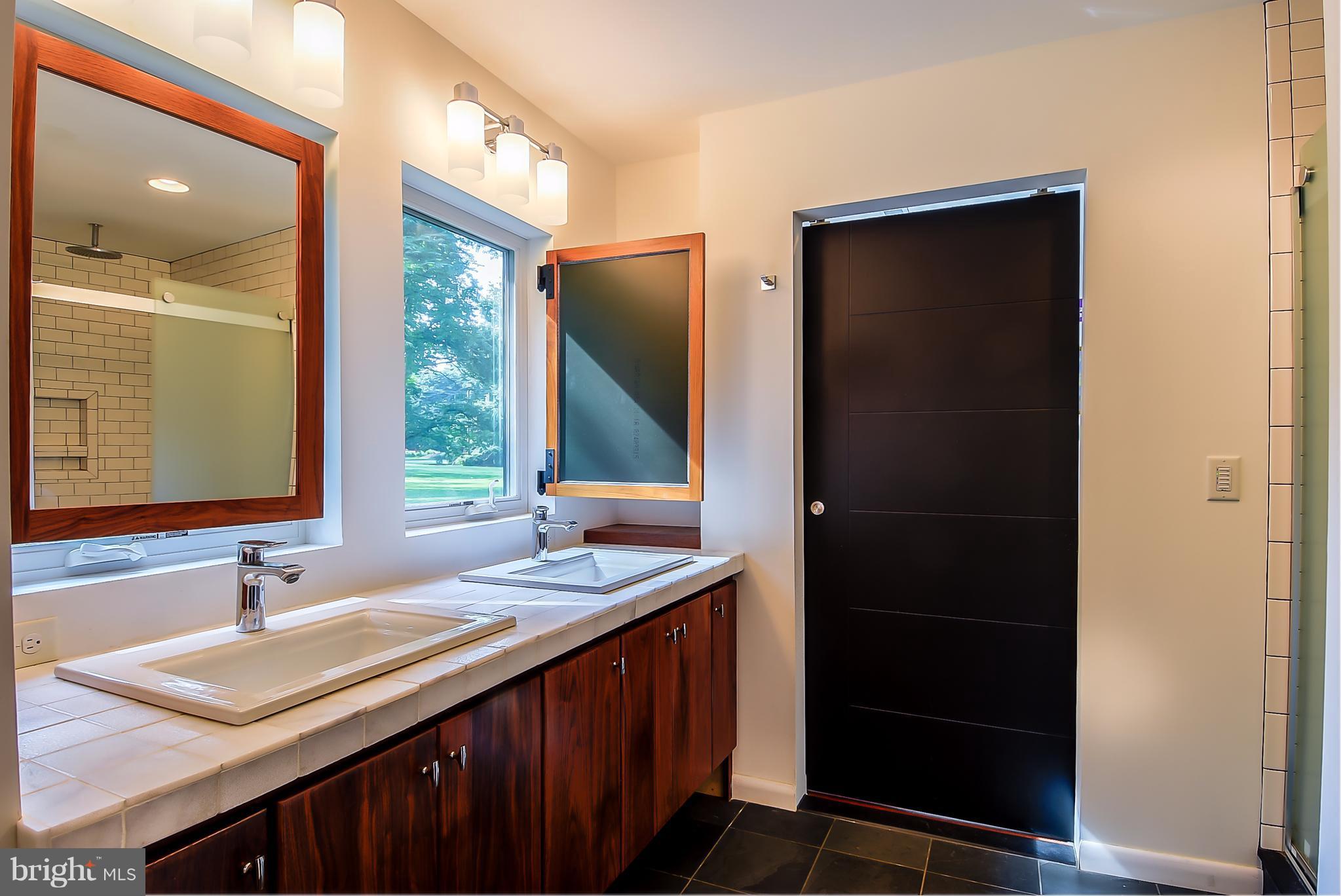 216 River Road Chestertown, MD 21620 - Photo 16 of 27 ADJOINING BATH