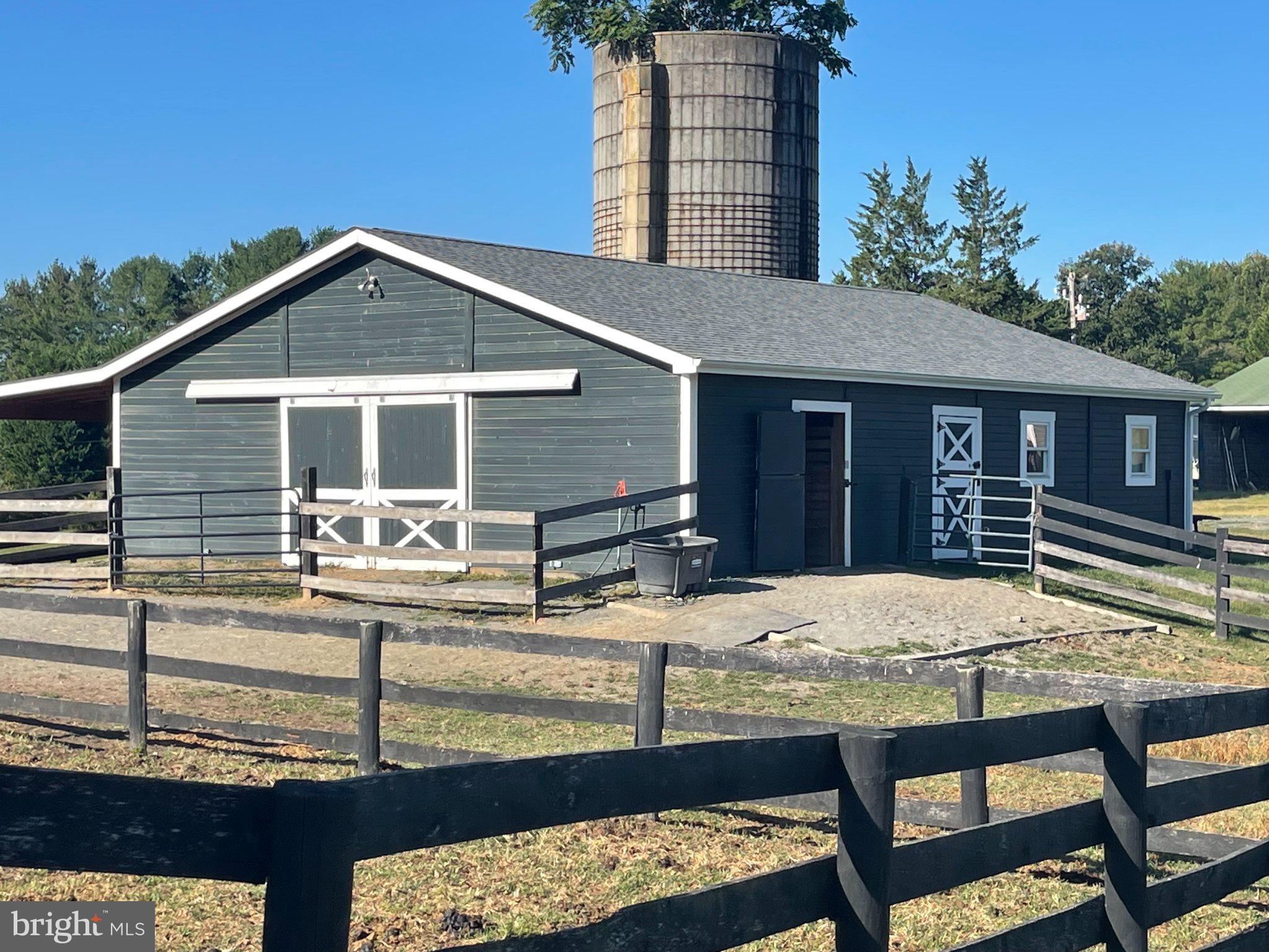 7747 Riverside Farm Road Marshall, VA 20115 - Photo 46 of 69 Charming barn with rustic appeal.