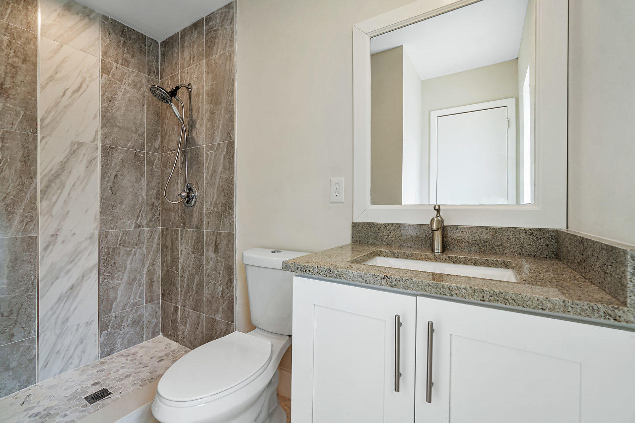 2938 Donald Road Lake Worth, FL 33461 - Photo 12 of 24 019-2938DonaldRd-LakeWorth-FL-small