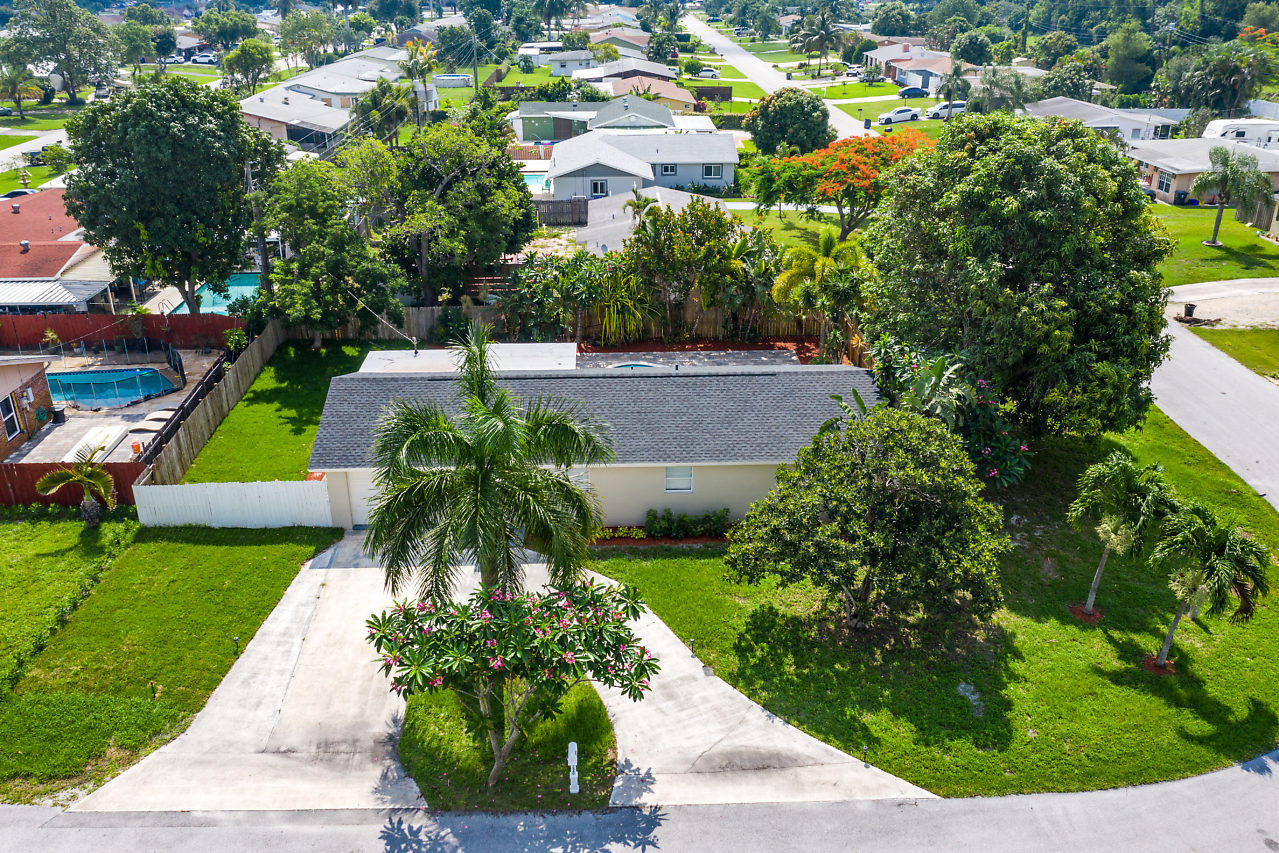 2938 Donald Road Lake Worth, FL 33461 - Photo 22 of 24 026-2938DonaldRd-LakeWorth-FL-small