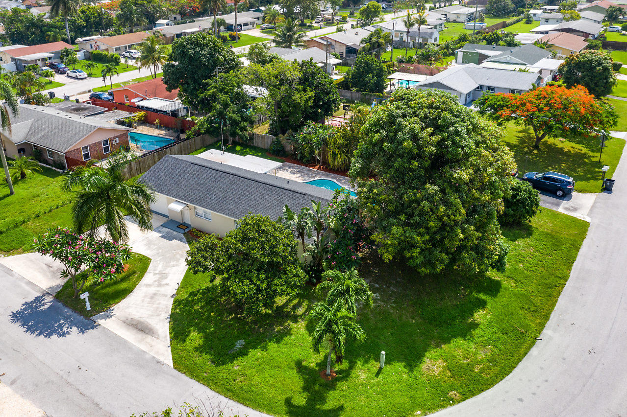 2938 Donald Road Lake Worth, FL 33461 - Photo 24 of 24 027-2938DonaldRd-LakeWorth-FL-small