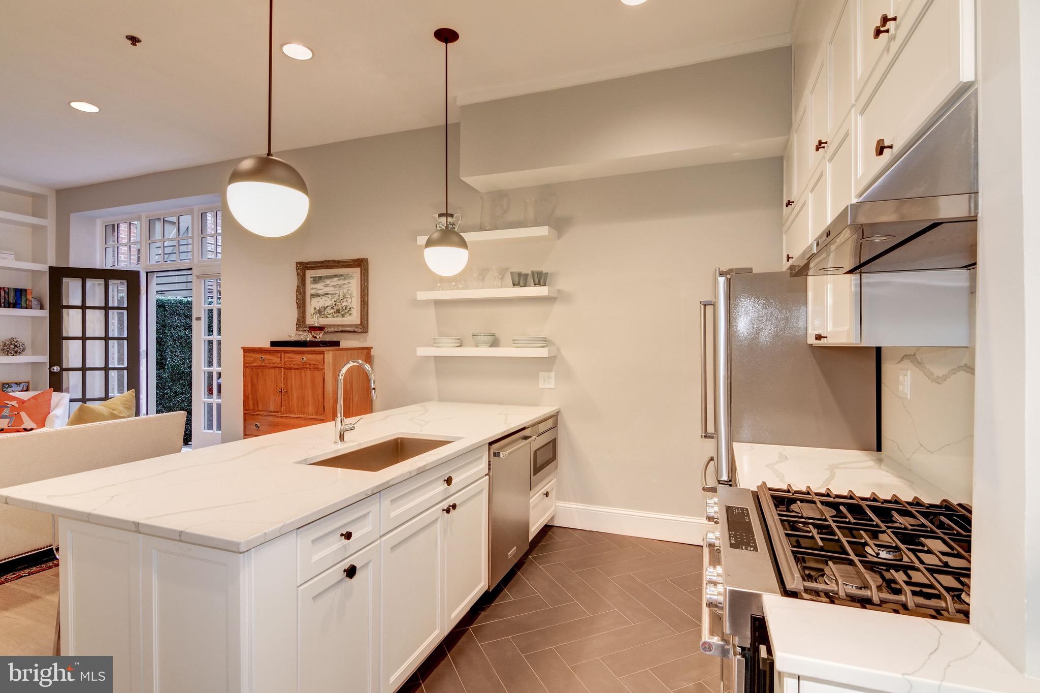 1408 Q Street Northwest, Unit 1 Washington, DC 20009 - Photo 5 of 20 Bright and Airy