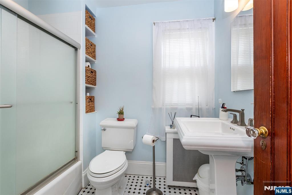 17 Madison Street Glen Ridge, NJ 07028 - Photo 28 of 36