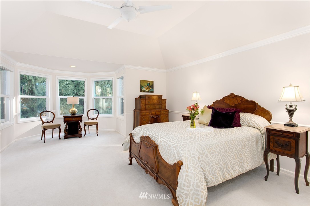 5004 177th Place Southeast Bothell, WA 98012 - Photo 14 of 23 Gallery Image 14