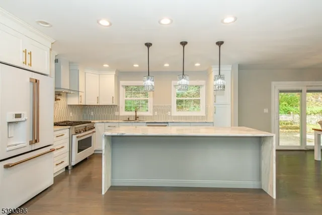 $950,000 | 22 Mountainside Drive, Morristown, NJ 07960