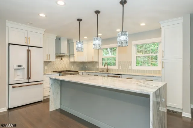 $950,000 | 22 Mountainside Drive, Morristown, NJ 07960