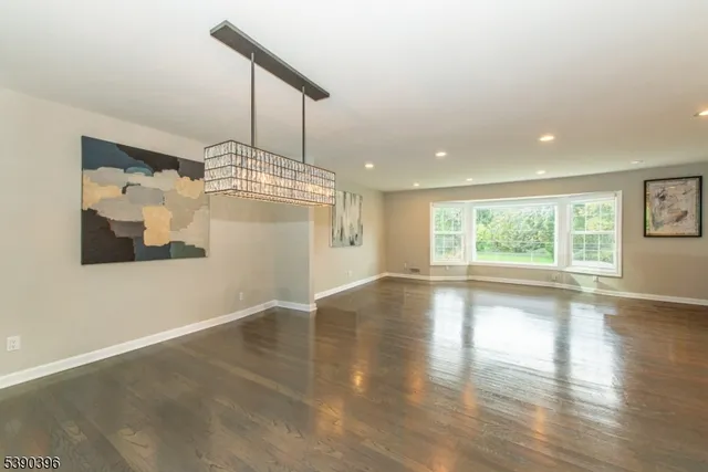 $950,000 | 22 Mountainside Drive, Morristown, NJ 07960