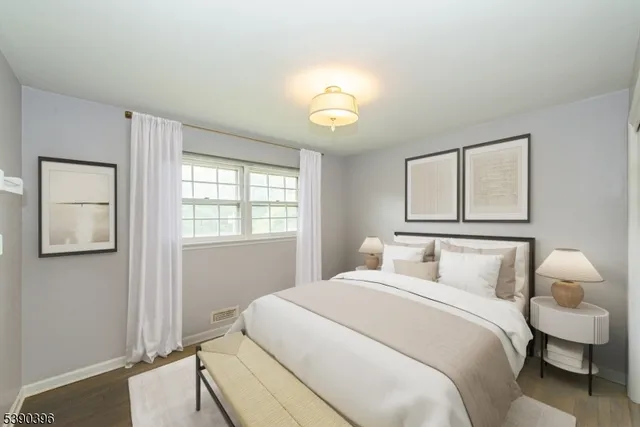 $950,000 | 22 Mountainside Drive, Morristown, NJ 07960