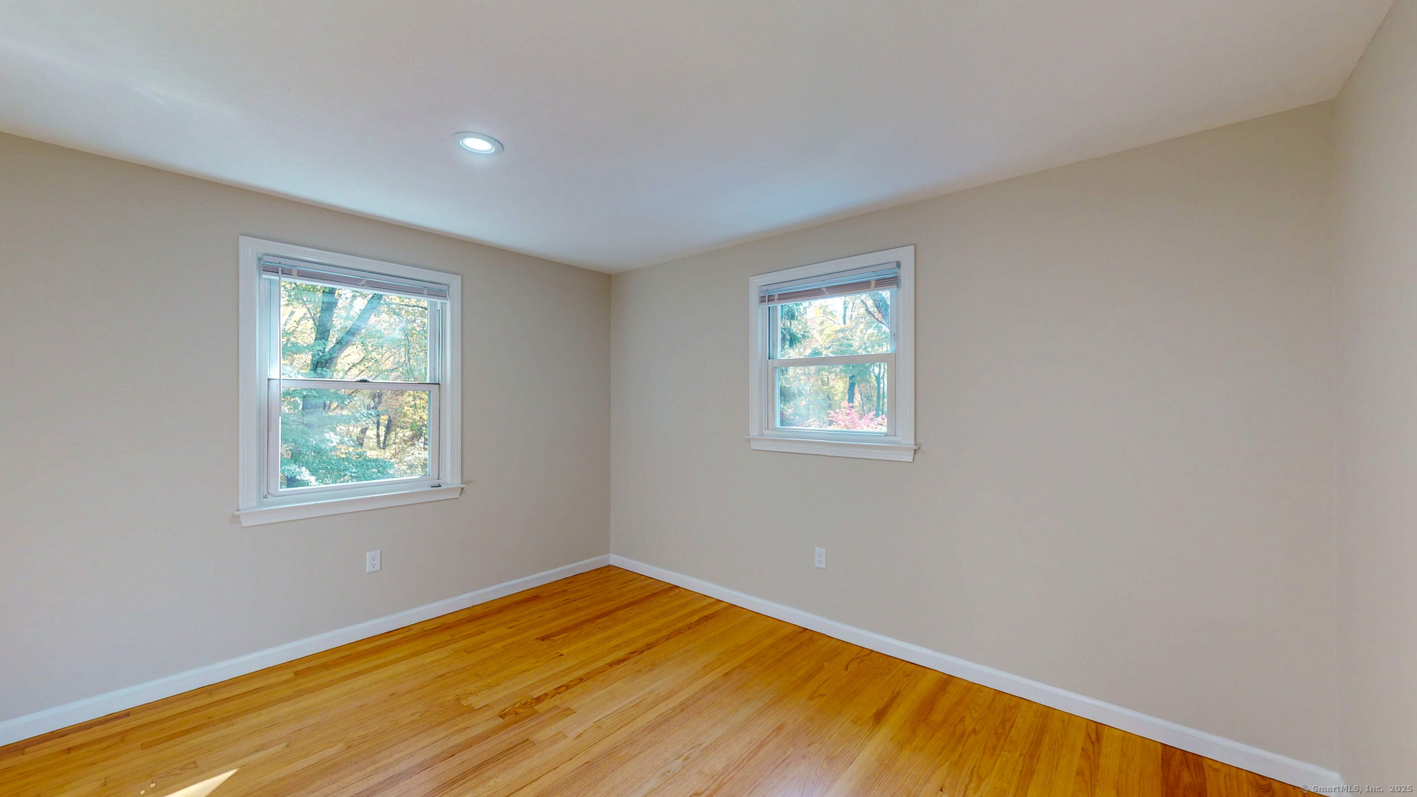 9 Old Farms Road Madison, CT 06443 - Photo 18 of 36 a view of empty room with window