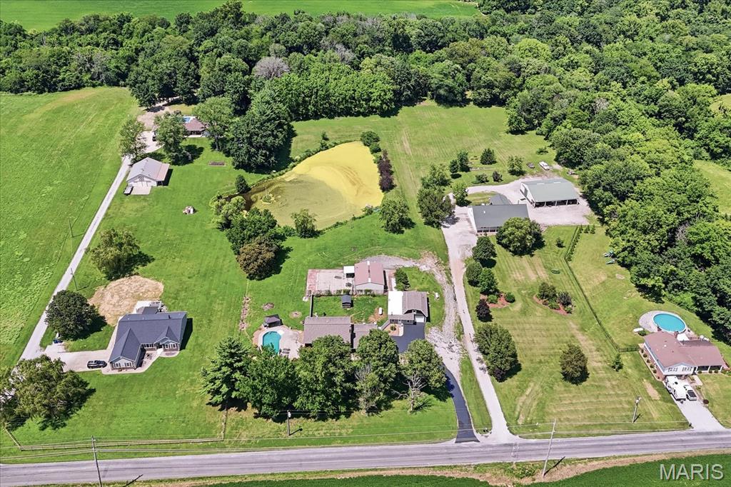 7853 West Kirsch Road Troy, IL 62294 - Photo 4 of 58