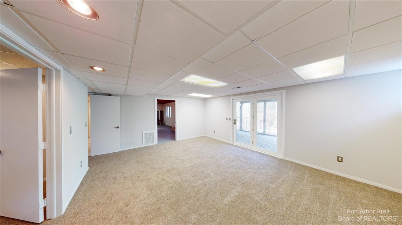 1280 Sunset Road Ann Arbor, MI 48103 - Photo 35 of 63 Gallery Image 35
