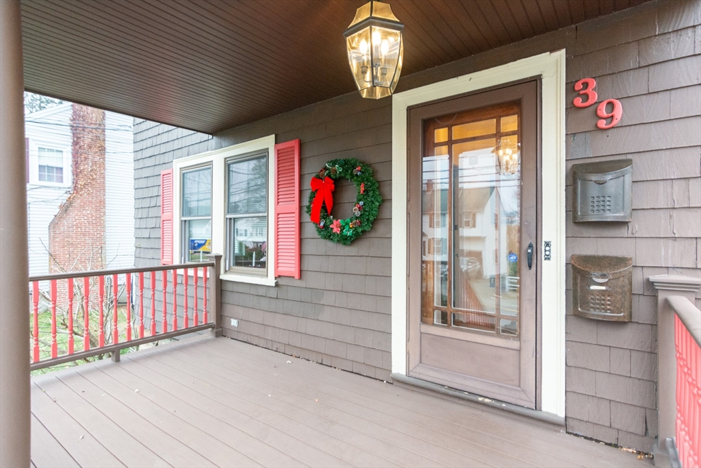 39 Gould Street, Unit A Wakefield, MA 01880 - Photo 31 of 32 a view of lobby with a porch