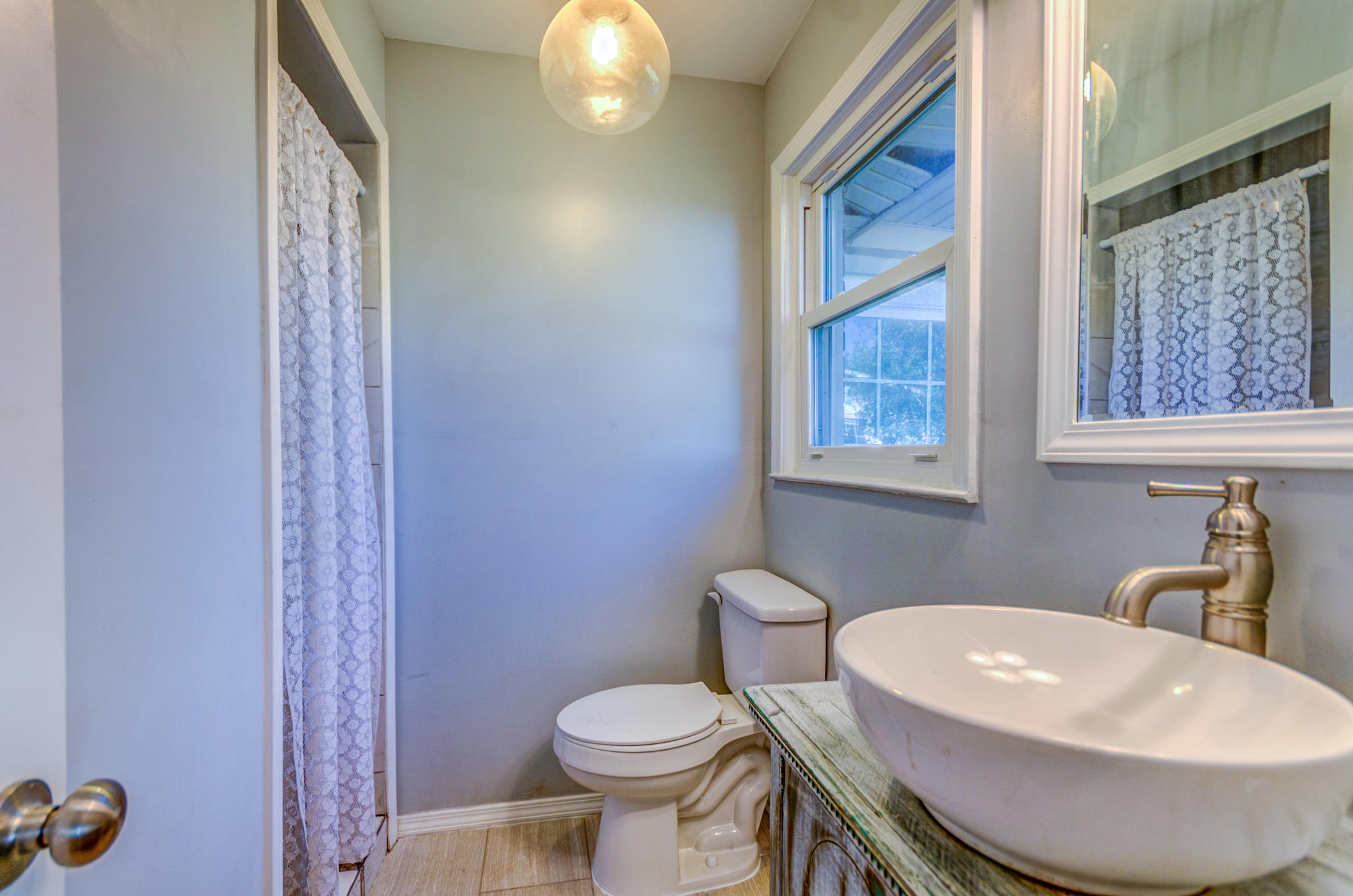 1301 Hampshire Road Charleston, SC 29412 - Photo 15 of 27 1301 Hampshire-15