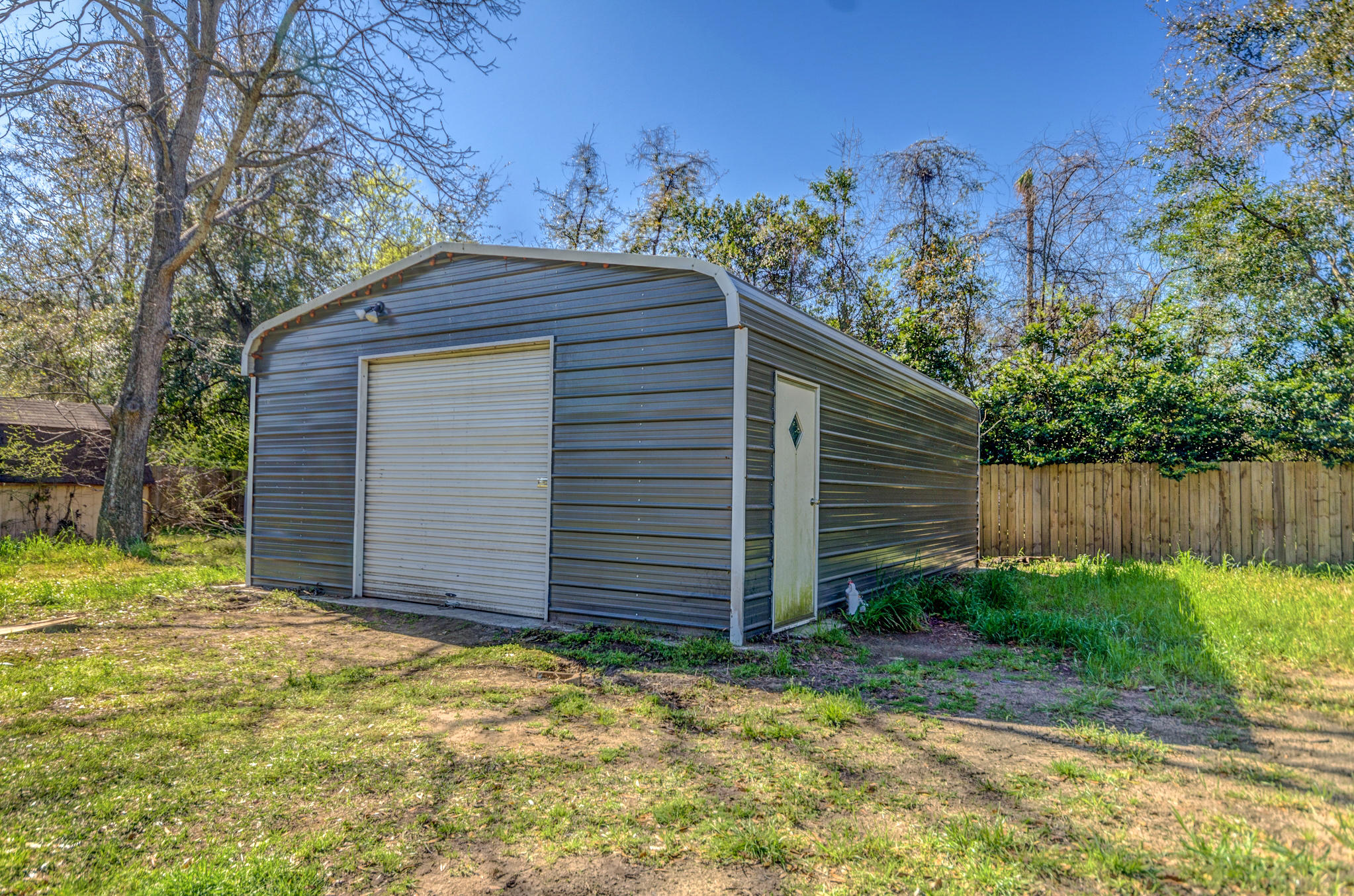 1301 Hampshire Road Charleston, SC 29412 - Photo 23 of 27 1301 Hampshire-23