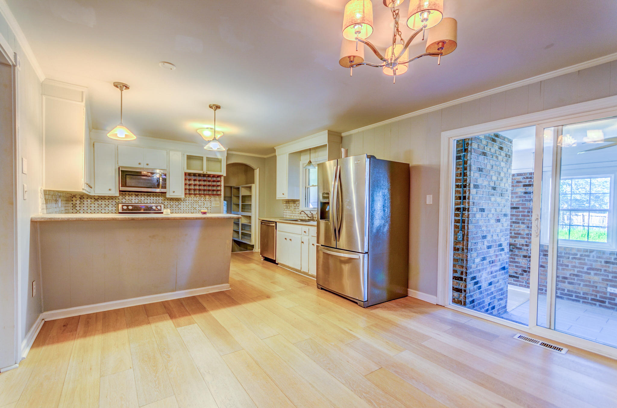 1301 Hampshire Road Charleston, SC 29412 - Photo 6 of 27 1301 Hampshire-6