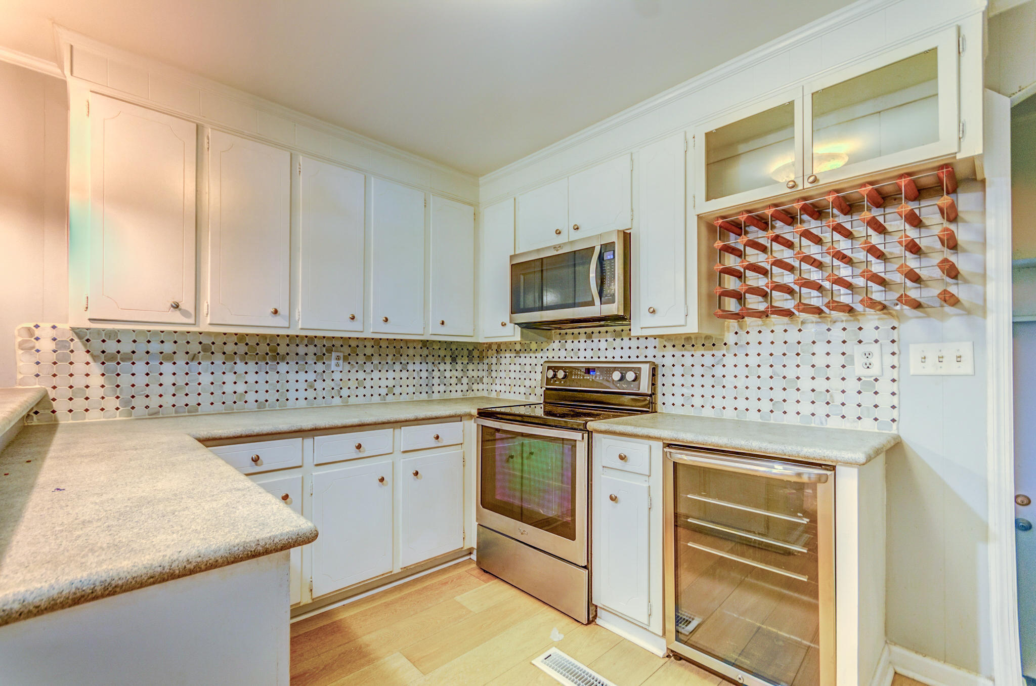 1301 Hampshire Road Charleston, SC 29412 - Photo 9 of 27 1301 Hampshire-9